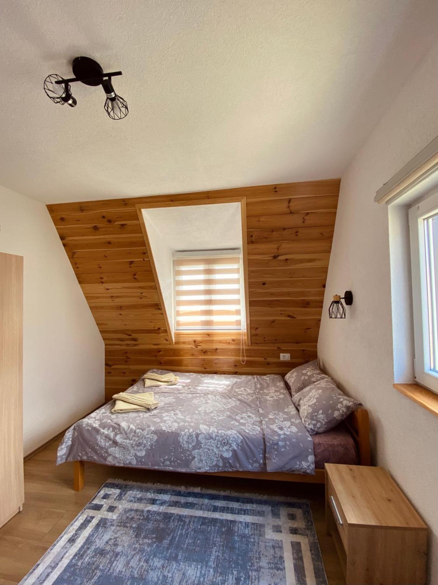 Holiday Home Apartman Aco Жабляк Экстерьер фото