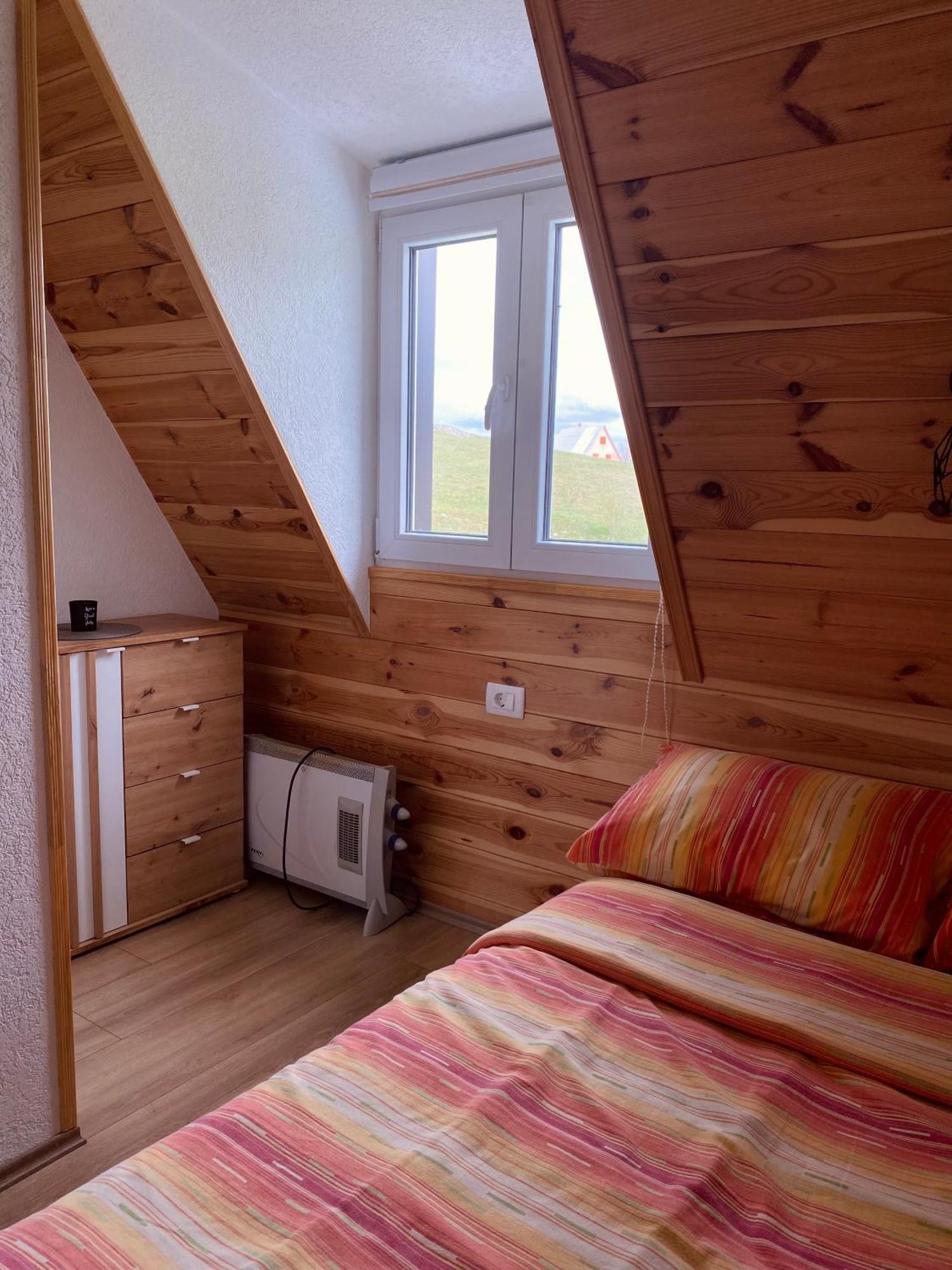 Holiday Home Apartman Aco Жабляк Экстерьер фото
